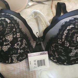 NWOT Firm support lace bra!